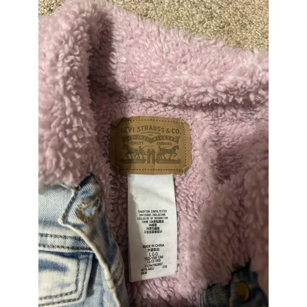 Girls Levi's Denim Jacket Pink Sherpa Lined‎ Size Large 12-13 Years